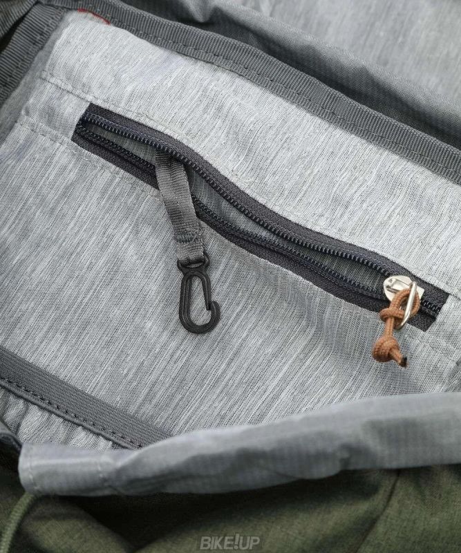 Рюкзак DEUTER Walker 16 колір 2443 pine-graphite