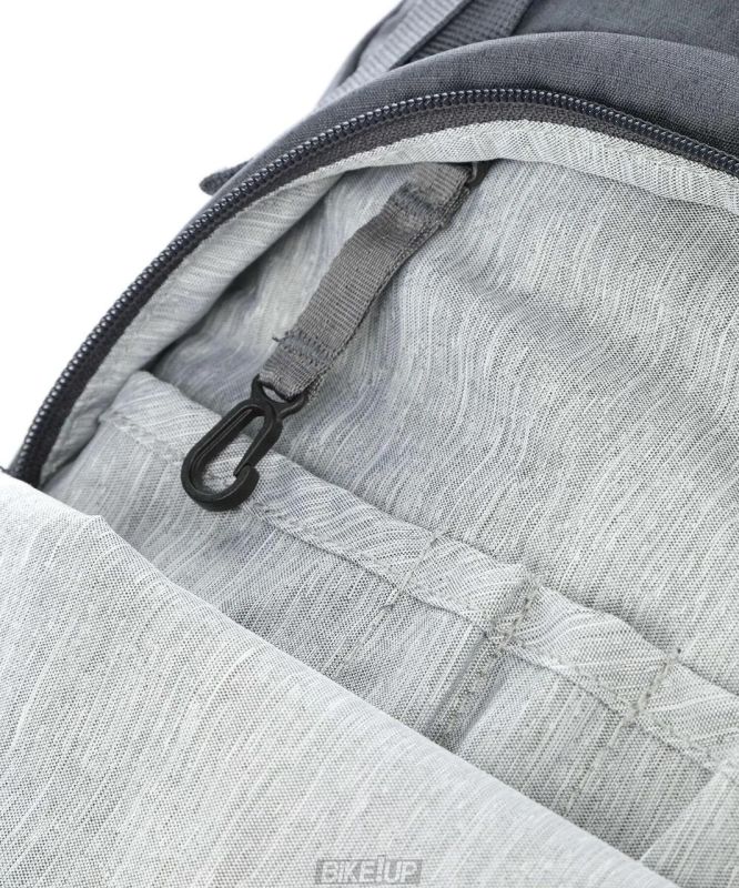 Рюкзак DEUTER Walker 24 колір 4701 graphite-black