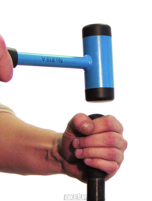 Молоток амортизирующий 950