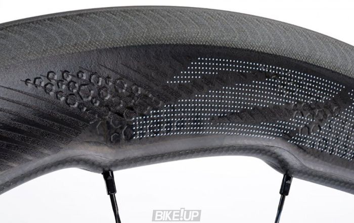 Колесо ZIPP 454 NSW Carbon Tubular Disc Brake Center Locking 700c Rear 24Spokes SRКолесо ZIPP 10/11sp 12x142mm Standard Graphic A2